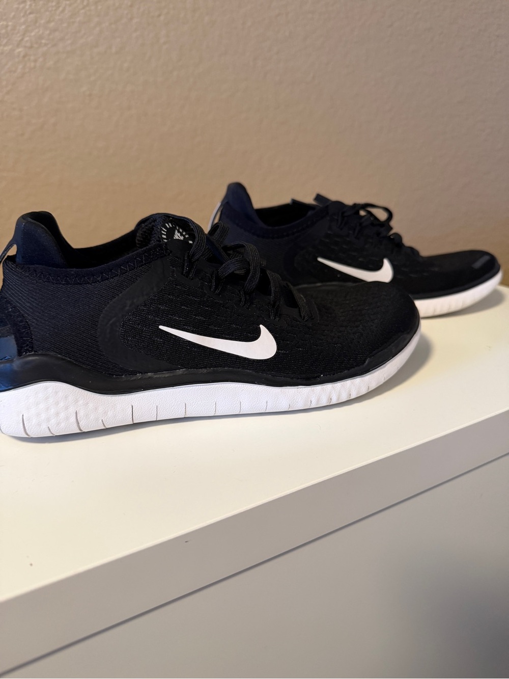 Nike Black and White Women's Athletic Running Sneakers